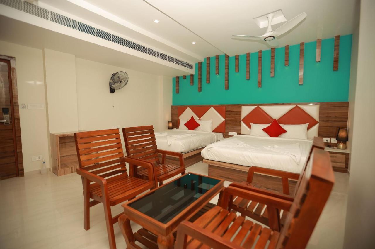 Sree Bharat Residency Hotell Alāndurai Exteriör bild