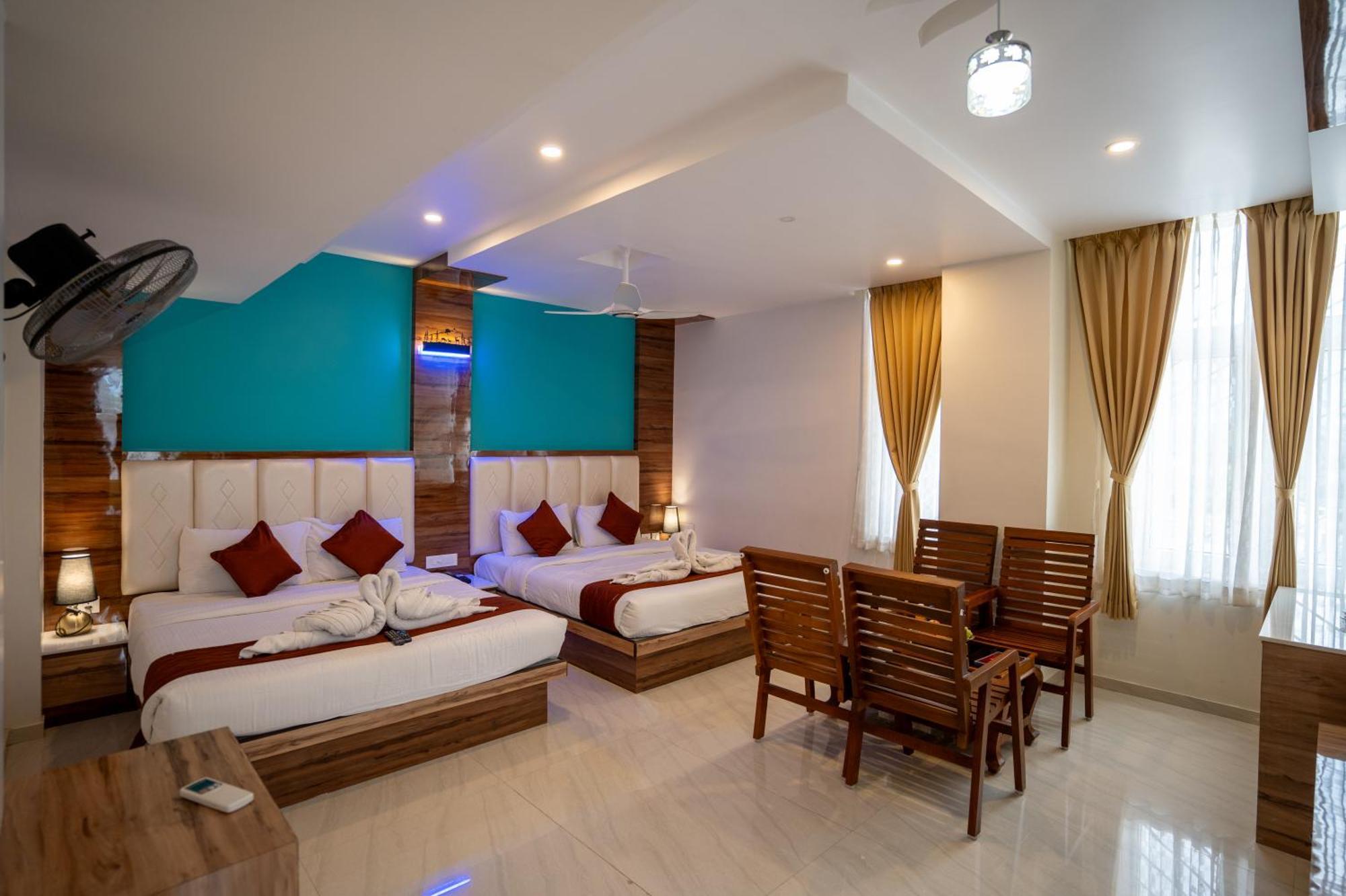 Sree Bharat Residency Hotell Alāndurai Exteriör bild